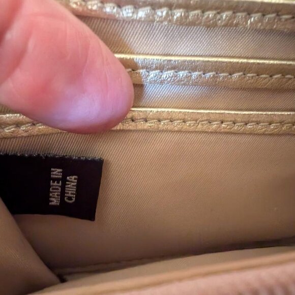 COACH POPPY CREAM GOLD SHIMMER LEATHER LONG WALLET - Picture 9 of 14